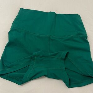 Fleo high rise shorts